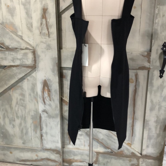 Veronica Beard sleeveless V- neck scuba sheath dress - Picture 10 of 13